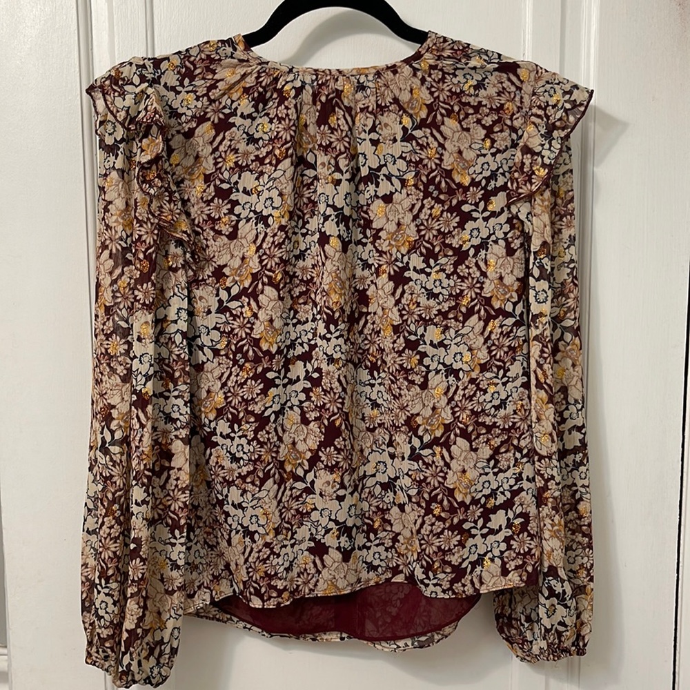 Moodie Ruffle Shoulder Floral Blouse Size Small